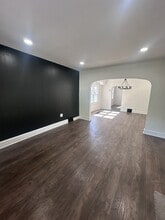 Building Photo - 4126 E 143rd St