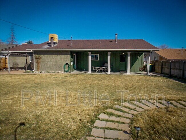 Foto del edificio - 3771 S Huron St