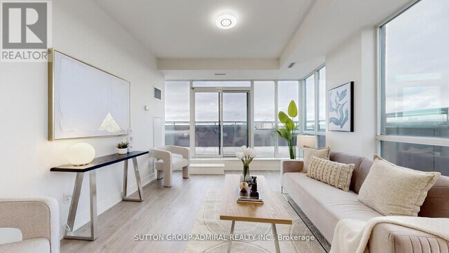 Photo du bâtiment - 7608 Yonge St