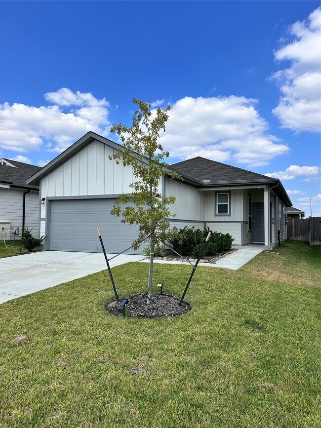 Foto del edificio - 23542 Weir Box Rd