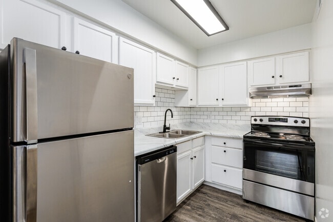 Interior Photo - Cove Harbor Townhomes