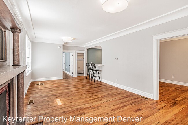 Building Photo - 2 br, 1 bath House - 1157 North Downing St...