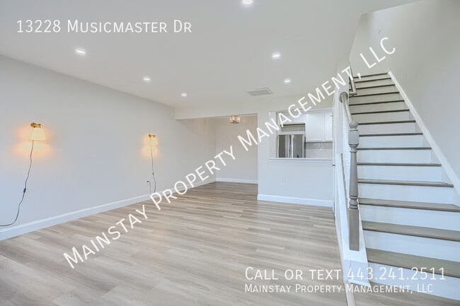 Building Photo - 13228 Musicmaster Dr