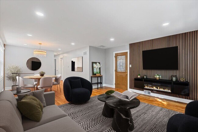 Foto del edificio - 6422 N Seeley Ave