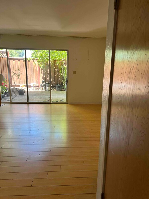 Foto principal - 651 Moraga Rd