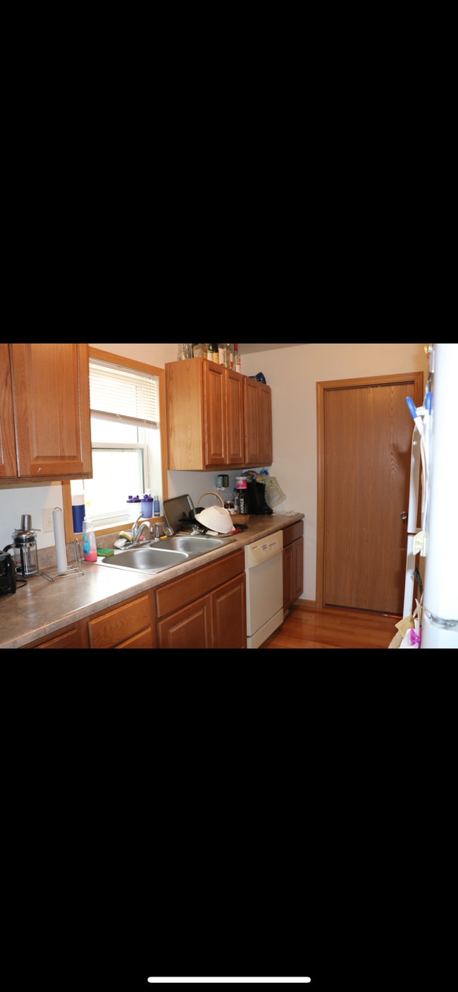 Foto del edificio - 2110 Tremont St