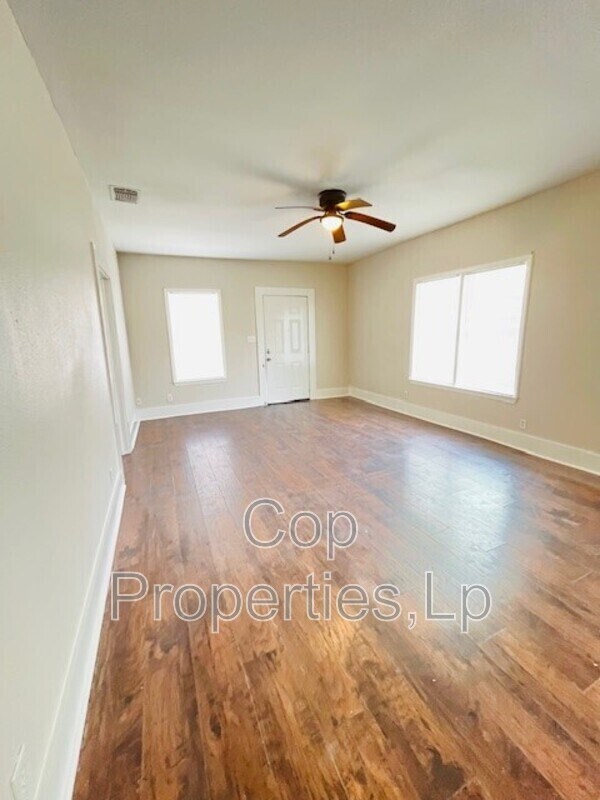 Building Photo - 220 Rigsby Ave