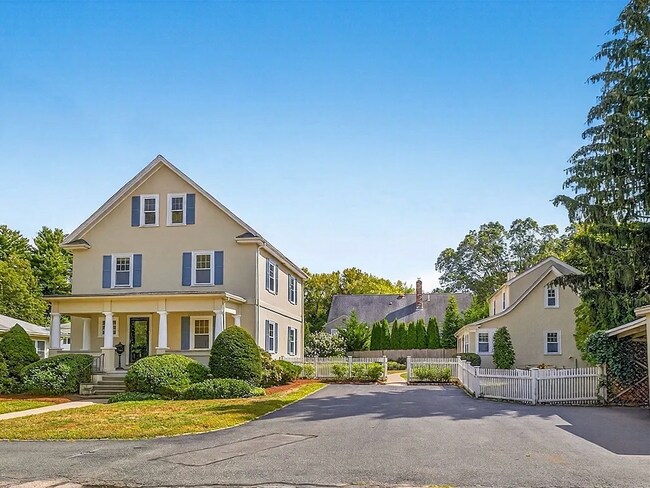 Foto del edificio - 39R Twitchell St