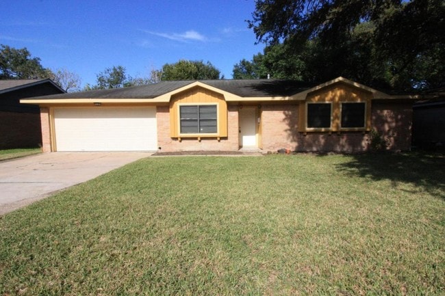 Foto del edificio - 5830 Effingham Dr