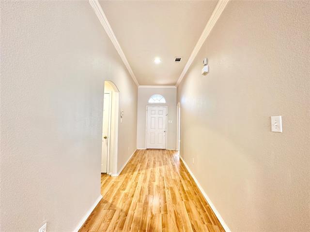 Building Photo - 8637 Corral Cir