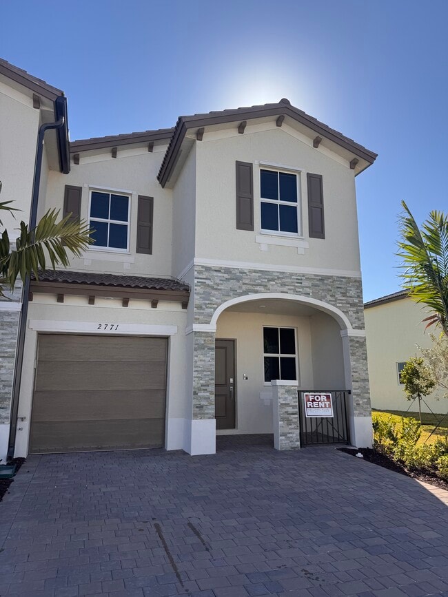 Foto del edificio - 2771 SE 25th Ave