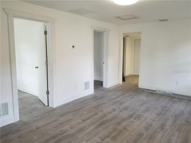 Building Photo - 8506 N 12th St