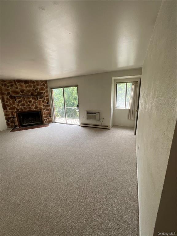 Foto del edificio - 304 Old Mill Rd