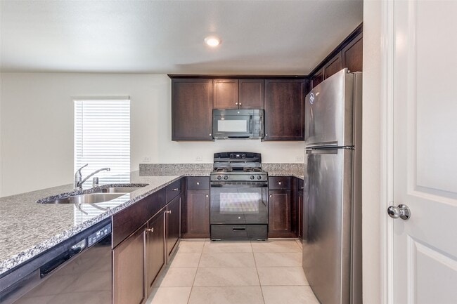 Building Photo - 345 Pueblo Bonito Trl