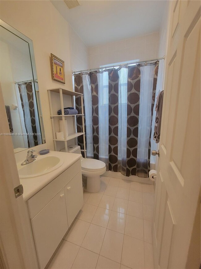 Foto del edificio - 24101 SW 107th Ave