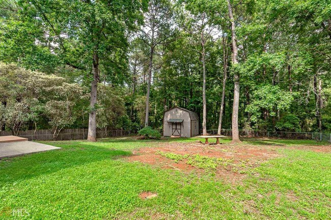 Building Photo - 145 Trotters Walk