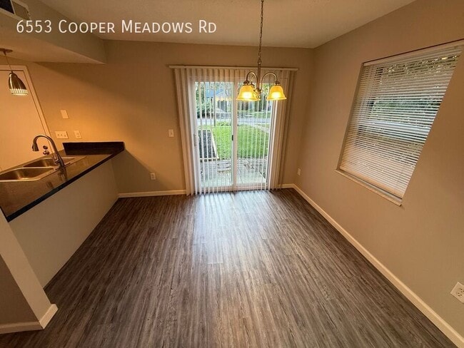Building Photo - 6553 Cooper Meadows Rd
