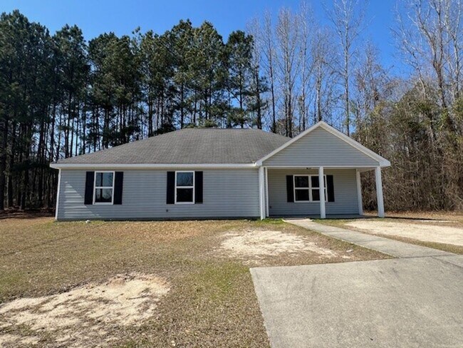 Foto del edificio - 4 Bedroom, 2 Bath Home