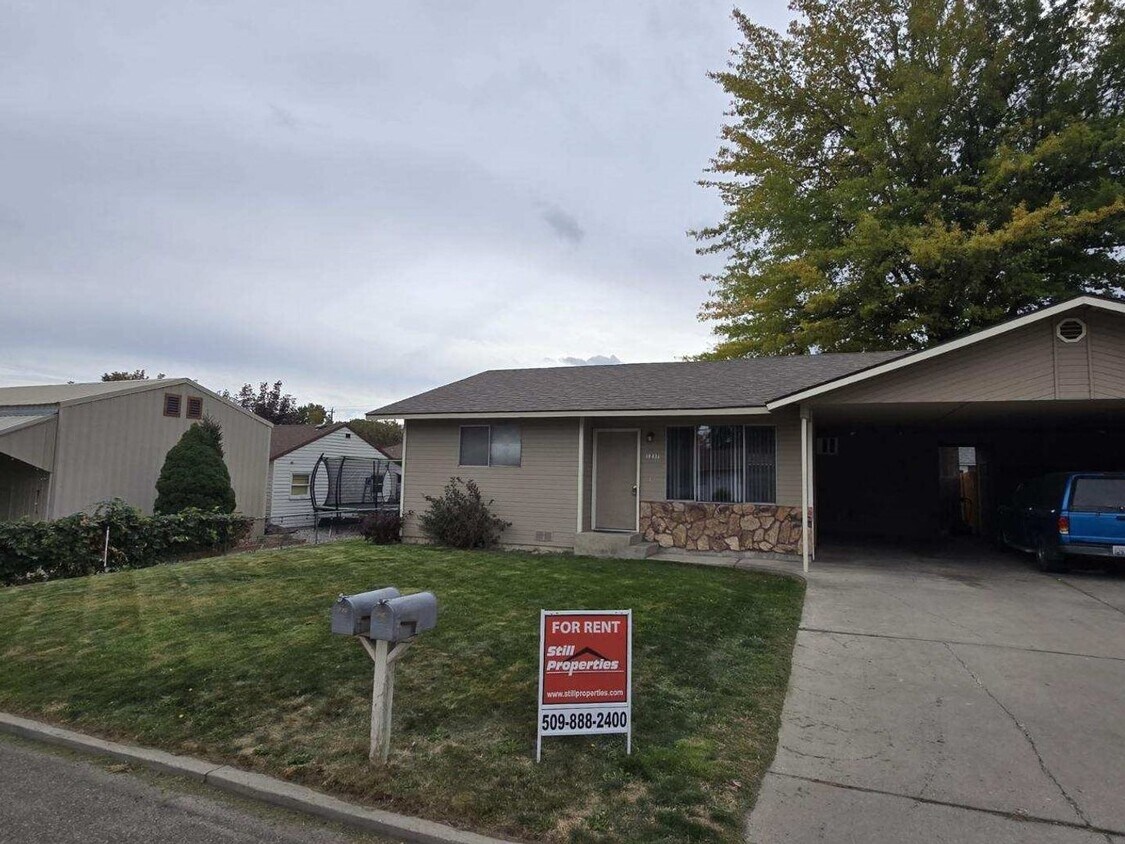 Foto principal - Now renting 2 bedroom Duplex