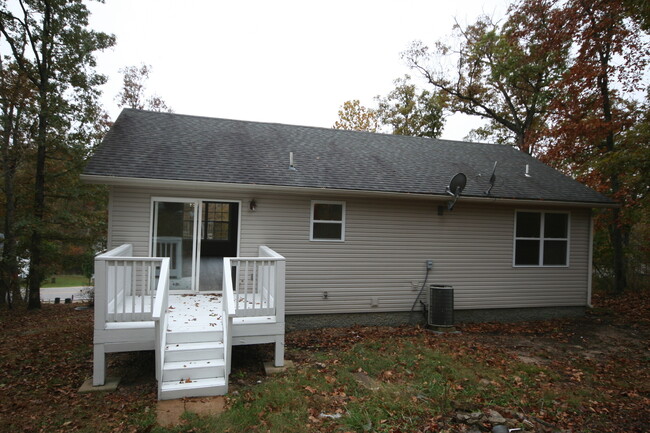 Foto del edificio - 3 bedroom home in Lake Ozark