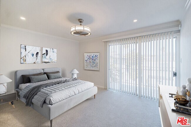 Foto del edificio - 930 S Bedford St