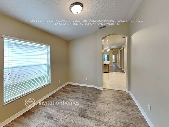 Foto del edificio - 1429 Delano Trent St