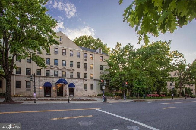 Building Photo - 3100 Connecticut Ave NW