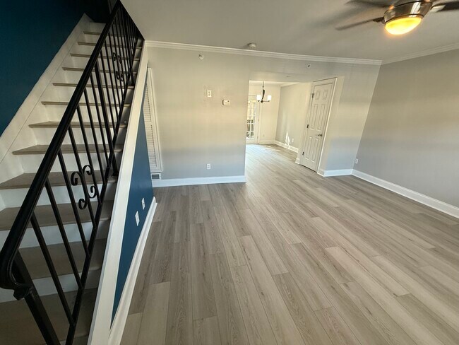 Foto del edificio - 28 Villa Ct SE