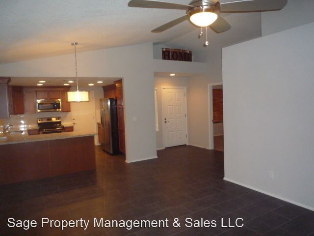 Building Photo - 3 br, 2 bath House - 2474 W. Orchid Lane