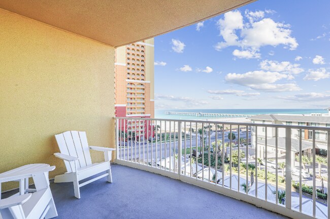 Foto del edificio - 15928 Front Beach Rd