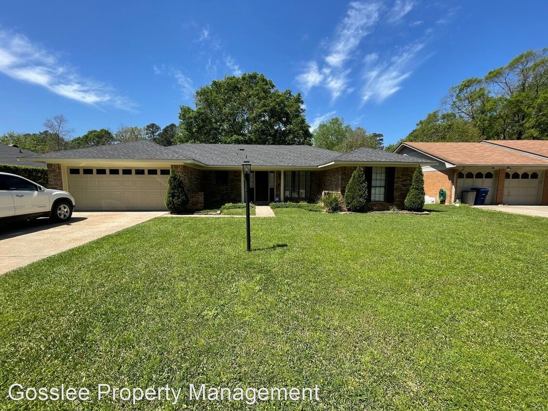 Primary Photo - 3 br, 2 bath House - 325 Ellerbe Ridge Drive