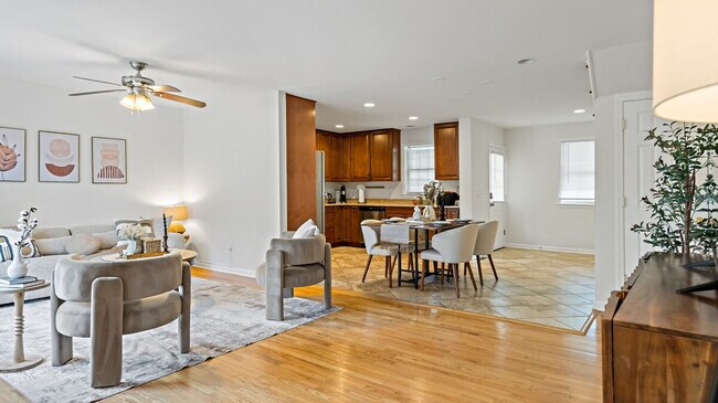 Foto del edificio - 6365 Columbia Pike