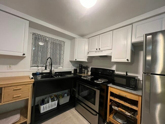 Photo - 6915 Dimarco Rd House