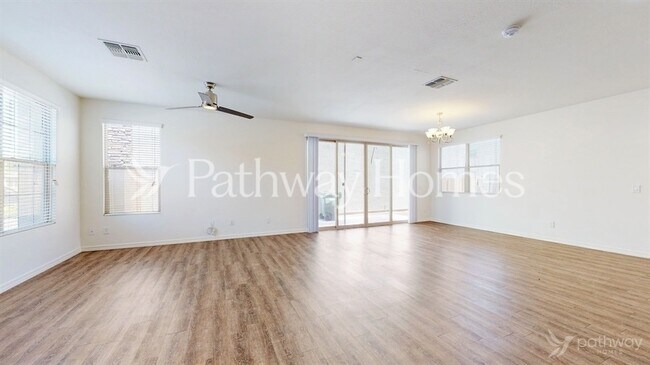 Building Photo - 3442 W Hayduk Rd
