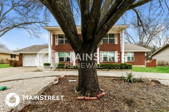 Foto del edificio - 3812 Glenmont Dr