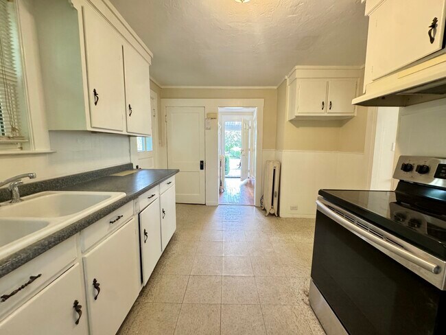 Foto del edificio - 273 Front St