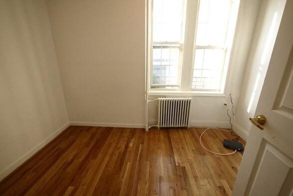 Foto del edificio - 111 Richardson St