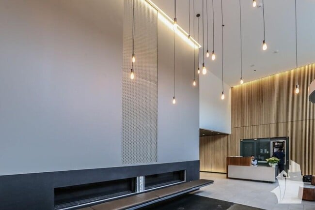 Building Photo - 4234 N Hazel St