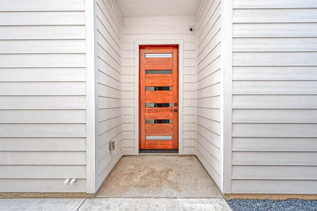 Building Photo - 3503 Anita St