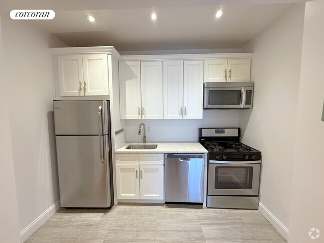Building Photo - 167 W 132nd St