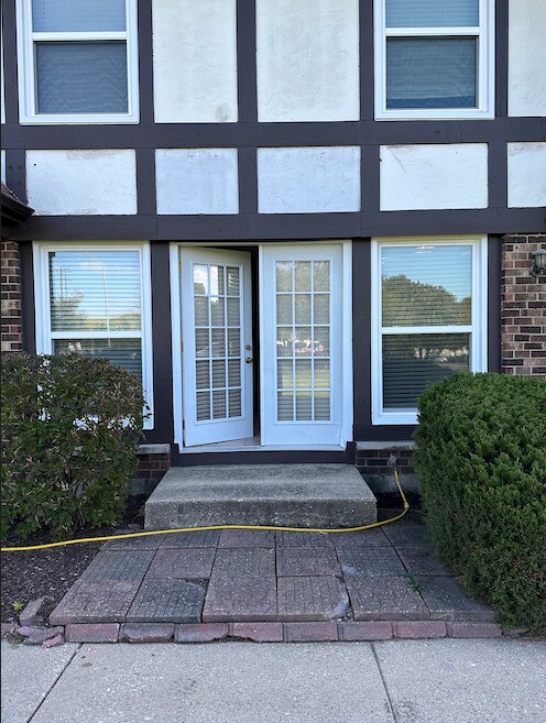 Foto del edificio - 1642 Country Lakes Dr