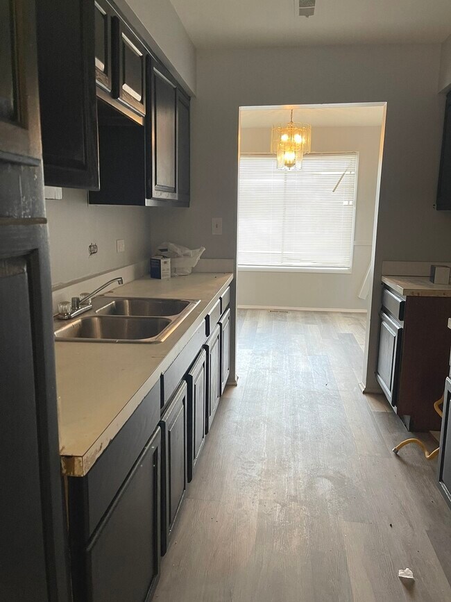Building Photo - 4512 Provincetown Dr