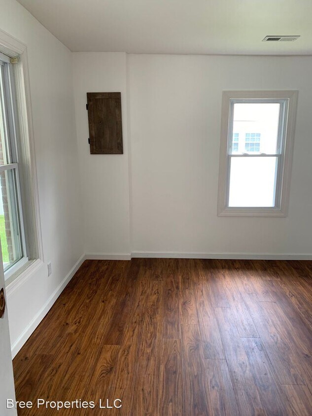 Primary Photo - 2 br, 1 bath House - 2004 Early St.