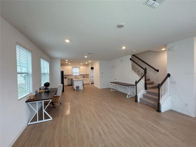 Foto del edificio - 2956 Voyager Ave