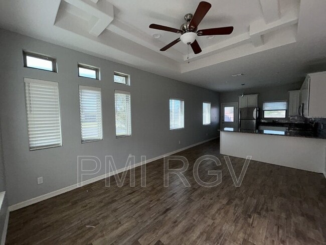 Foto del edificio - 2100 Jackson St