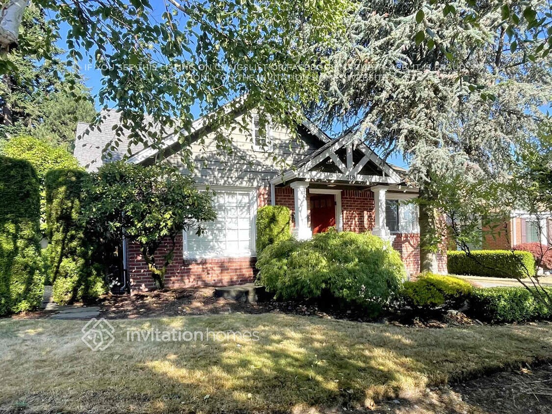 Foto principal - 218 Summit Ave