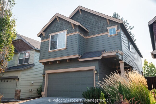 Foto del edificio - SW Bend Home in River Canyon Estates!