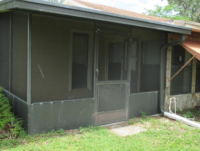 Building Photo - 4222 N US Highway 1
