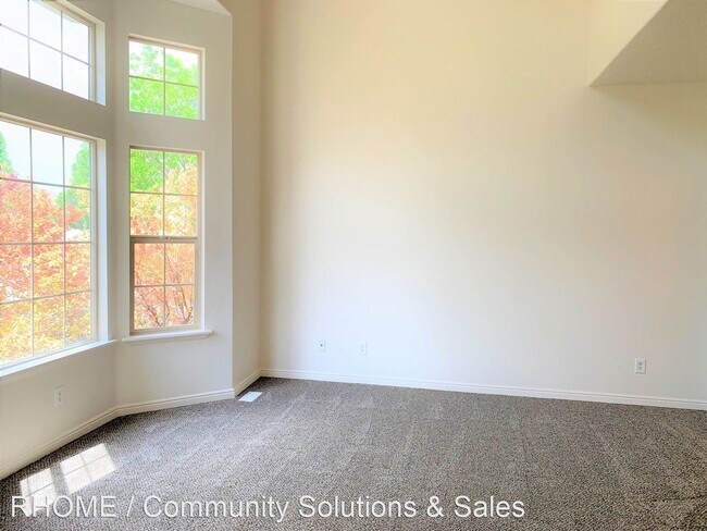 Foto del edificio - 3 br, 2.5 bath House - 2498 W Mont Sur Drive