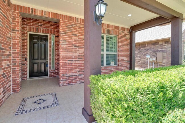 Building Photo - 3009 Silvergrass Cv